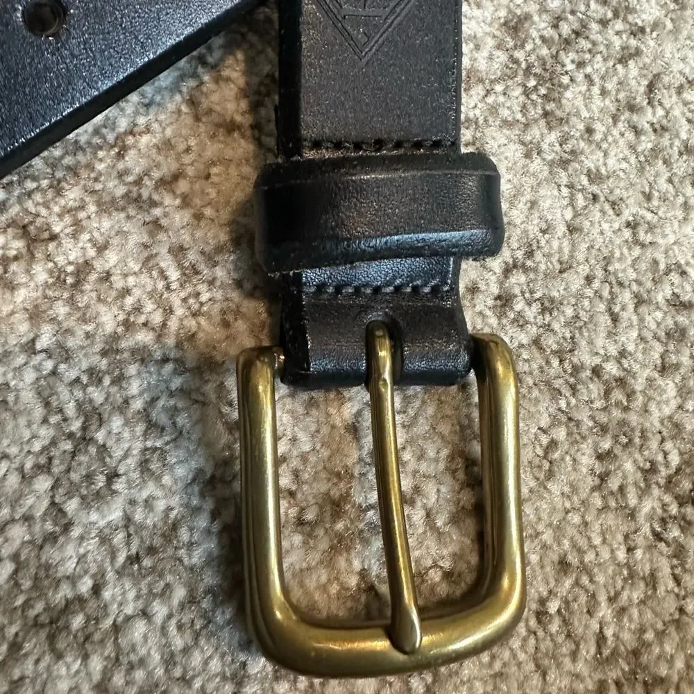 Eddie Bauer Black Smooth Leather Belt 36 New